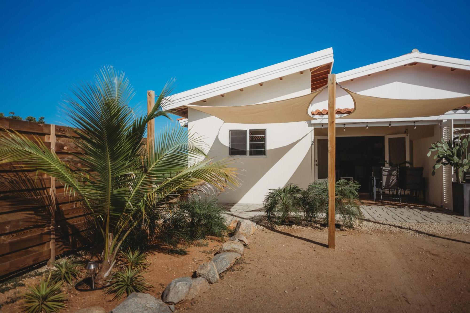 Pura Vida Aruba Appartement Palma Noord Exterior foto