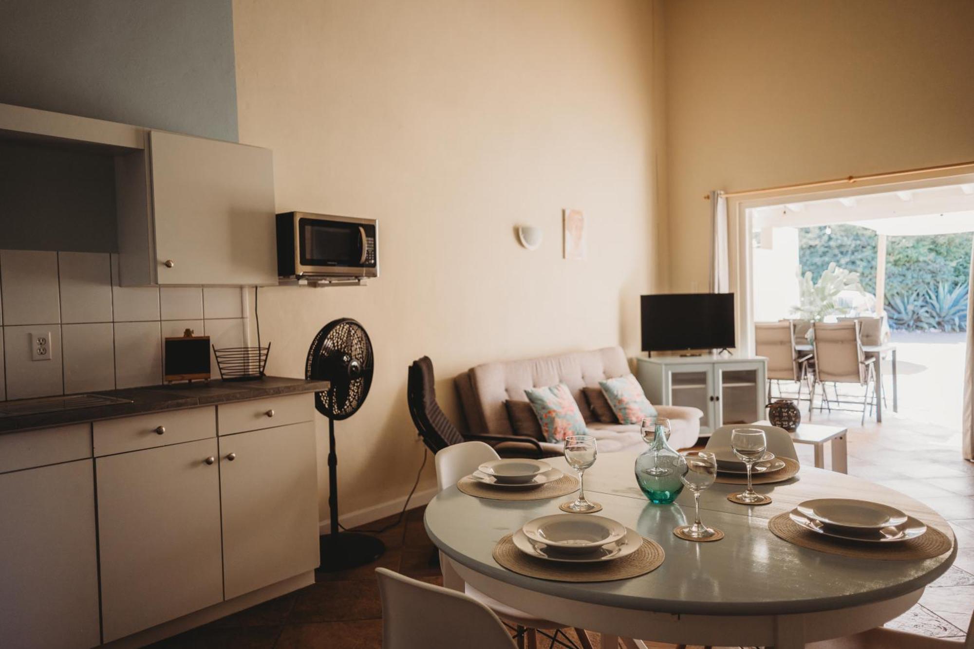 Pura Vida Aruba Appartement Palma Noord Exterior foto